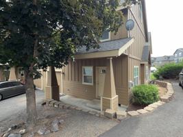 featured image of 1754 Ne Lotus Dr