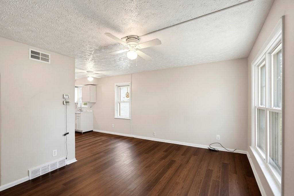 18614 Homeway Rd #1 - Photo 3 of 10