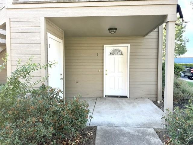 3151 Forest Hills Dr #6 - Photo 2 of 14