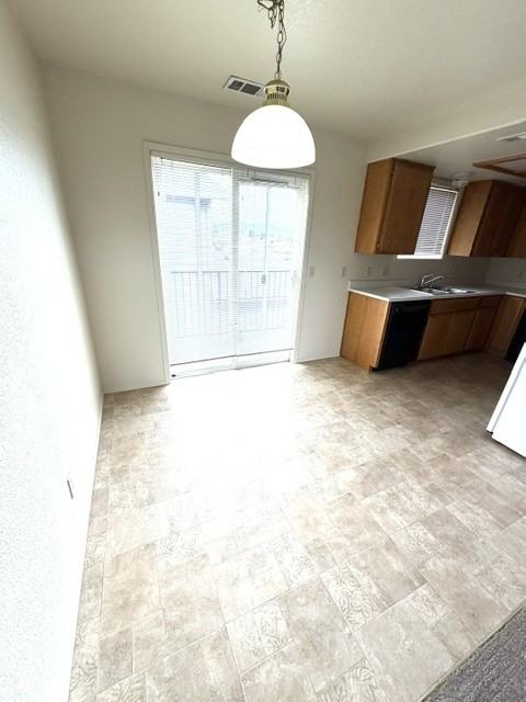 1736 Medart Ln #4 - Photo 4 of 11