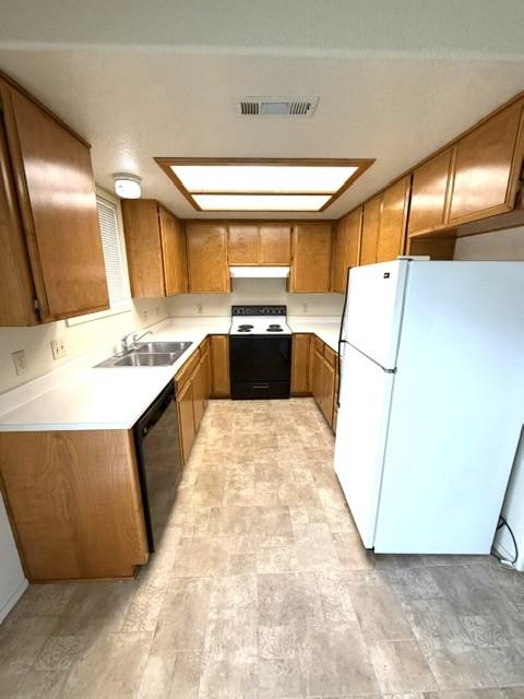 1736 Medart Ln #4 - Photo 5 of 11