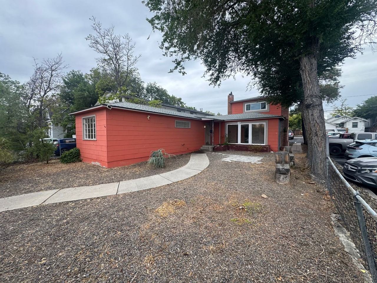 625 Plumas St - Photo 2 of 21