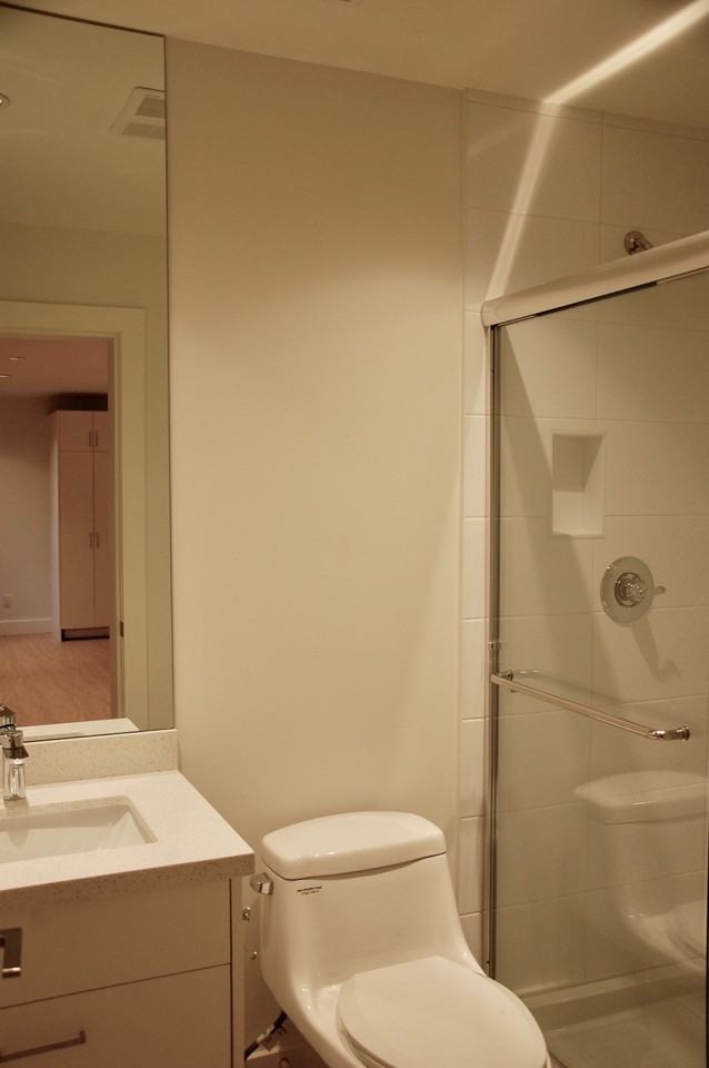 E 45th Ave - Photo 5 of 6