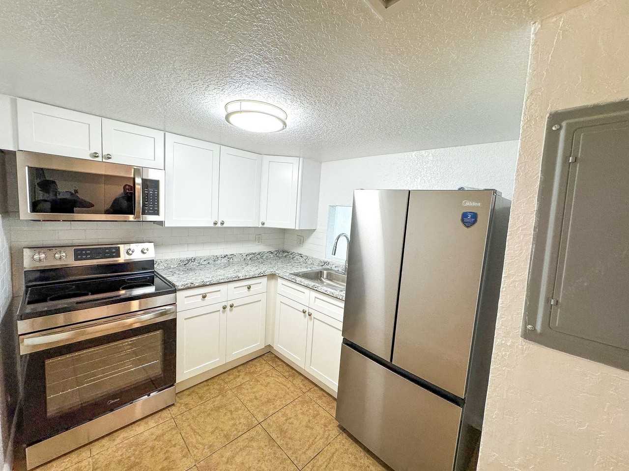 416 Sw 1st Ct - Photo 6 of 22