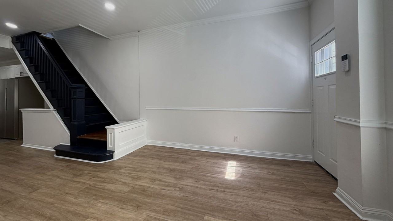 2915 Wilder St - Photo 4 of 17