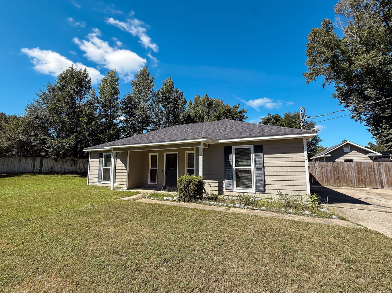 51 Lee Road 289