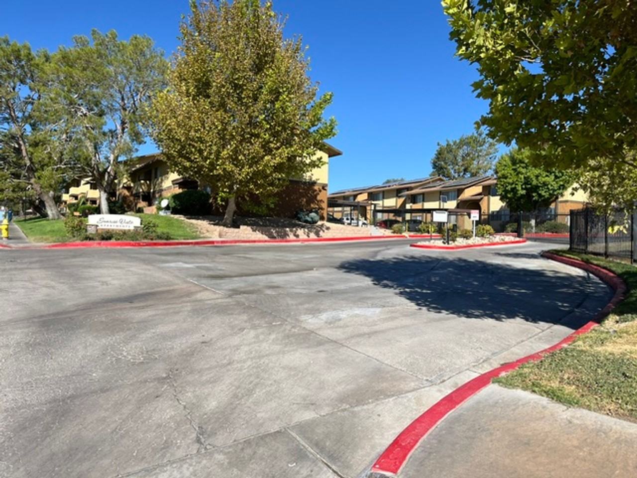 Sunrise Vista Apartments - Photo 2 of 25