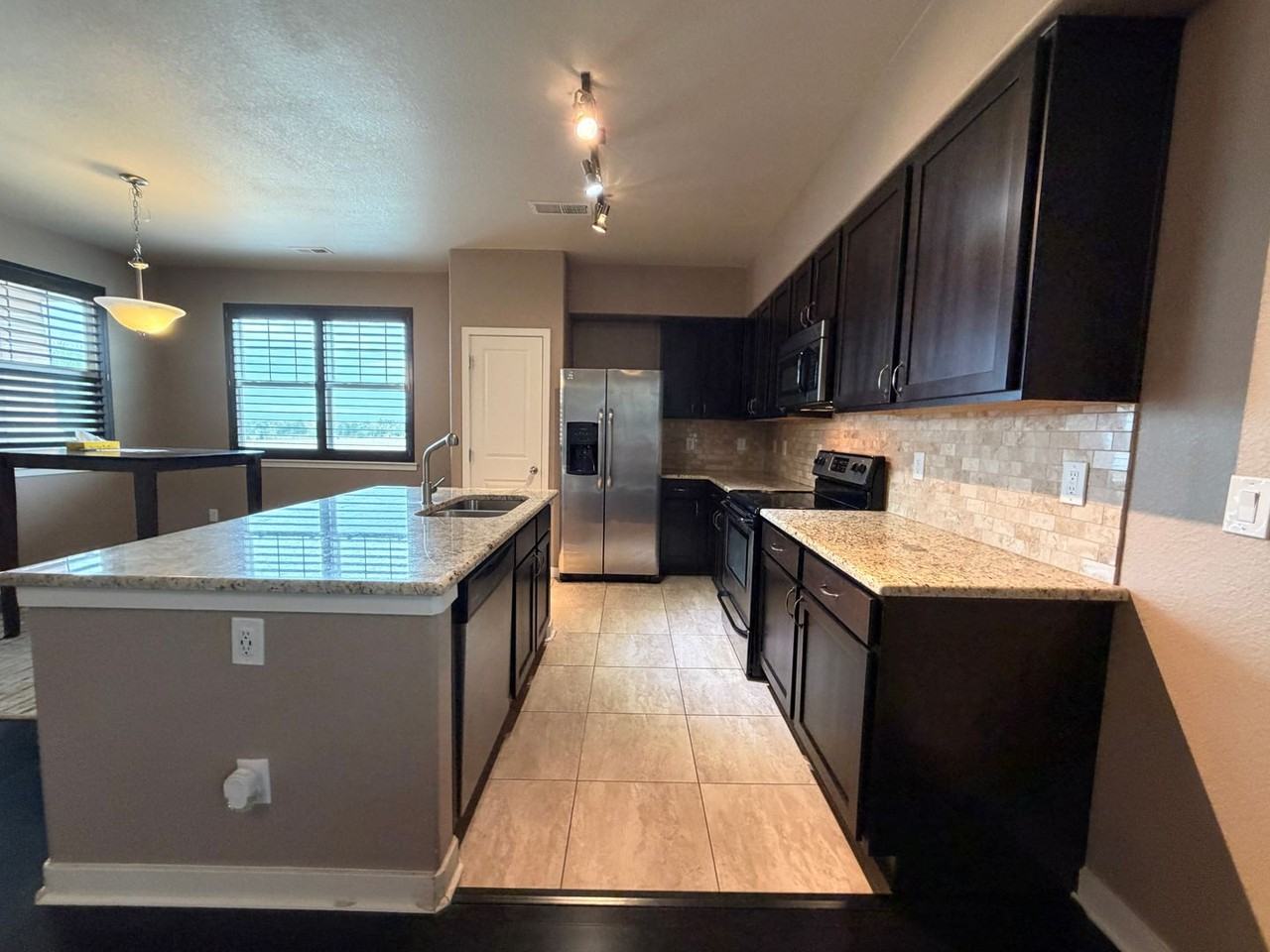 3611 S Perth Cir #104 - Photo 5 of 31