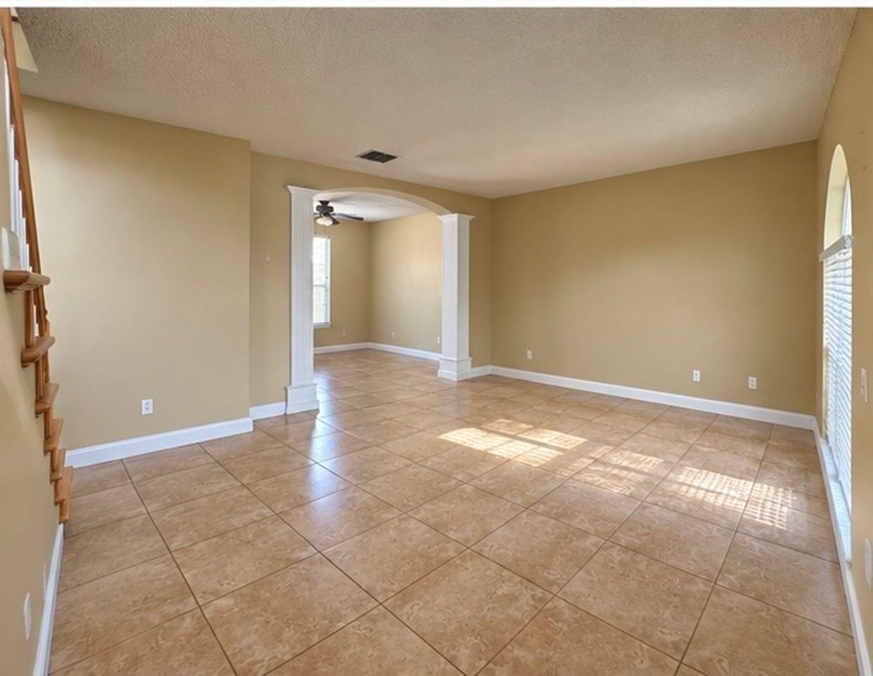 3390 Foxcroft Cir - Photo 2 of 13