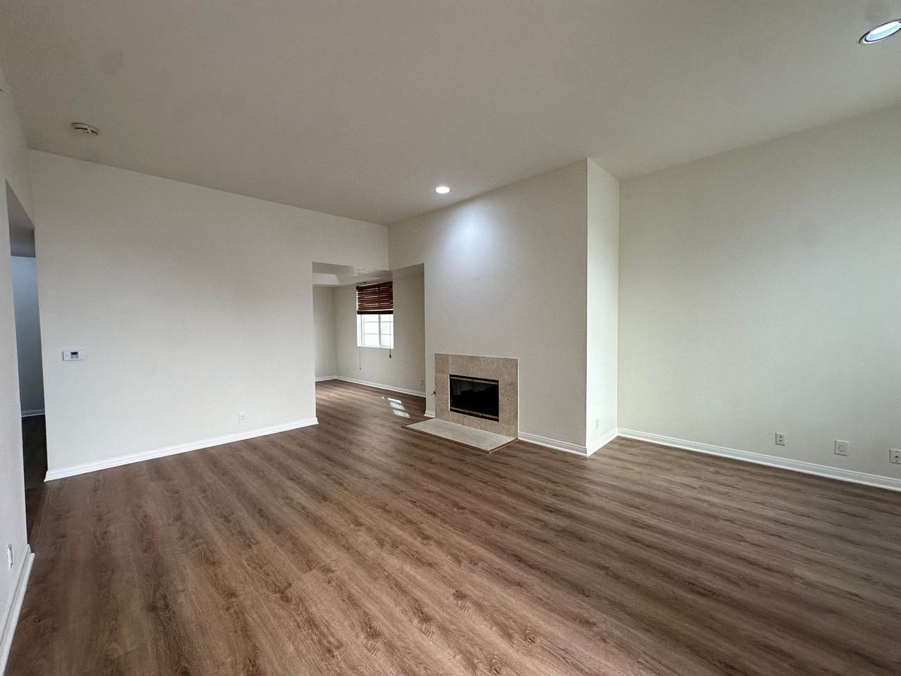 4334 Colbath Ave #103 - Photo 7 of 22