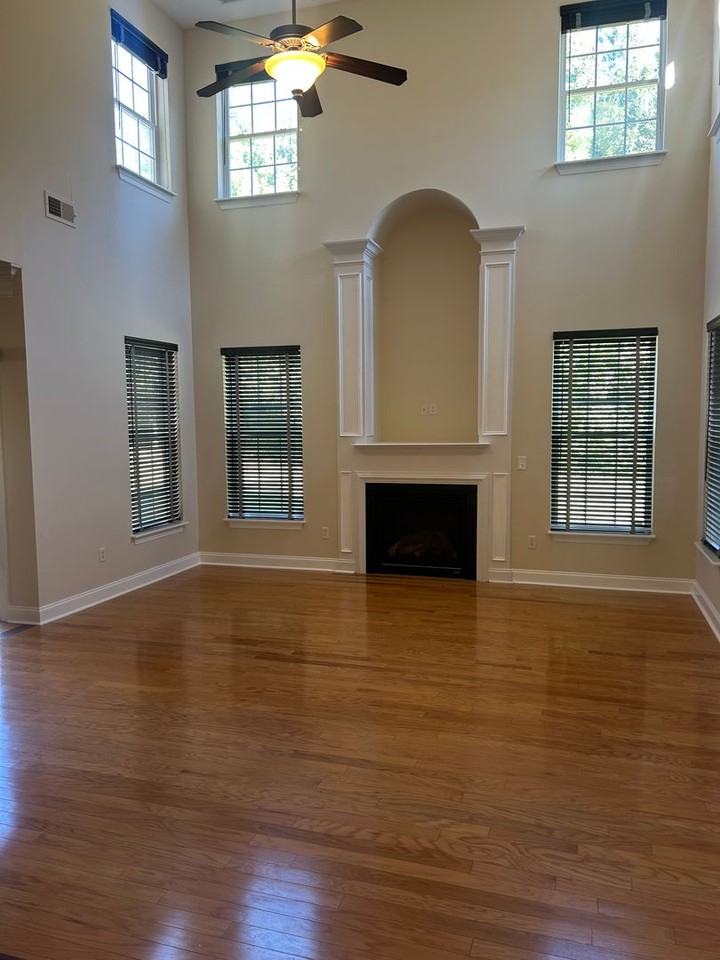 304 Cypresshill Ct - Photo 6 of 35