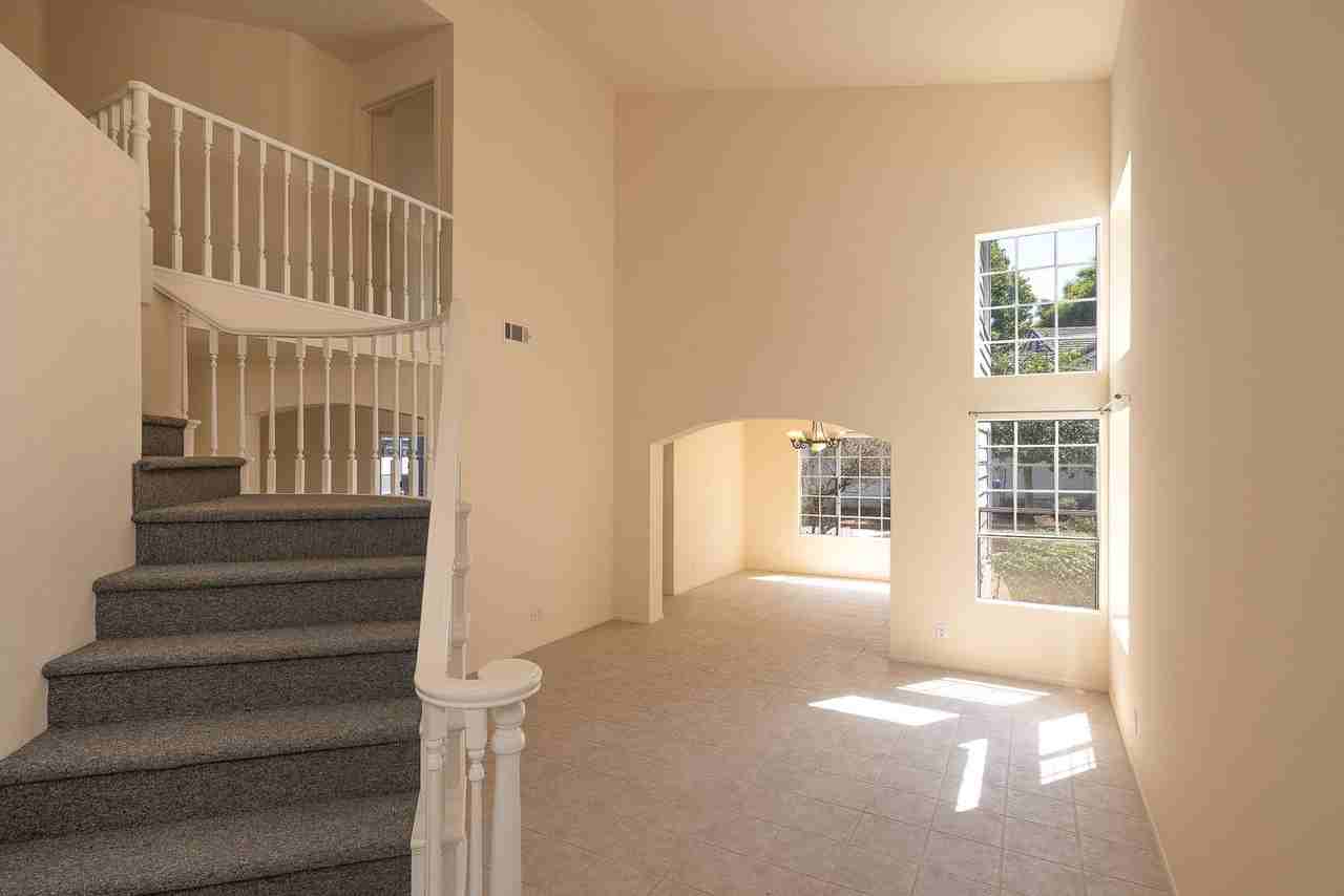 2510 Seadrift Ct - Photo 6 of 28