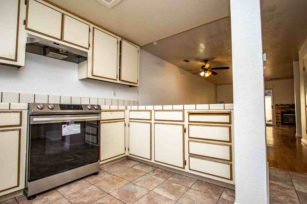 3074 Andre Ln - Photo 7 of 14