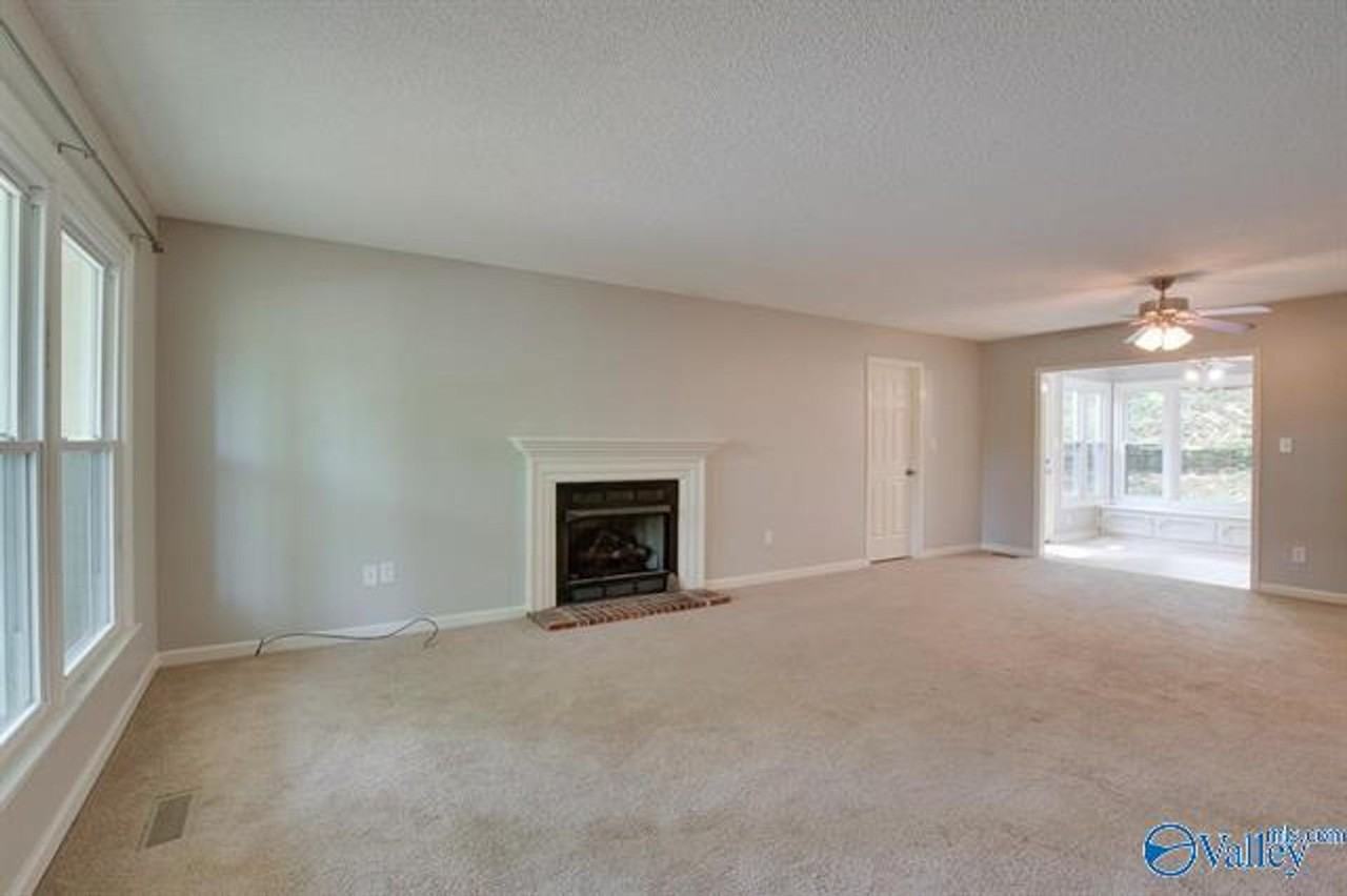 217 Pineridge Rd - Photo 2 of 14