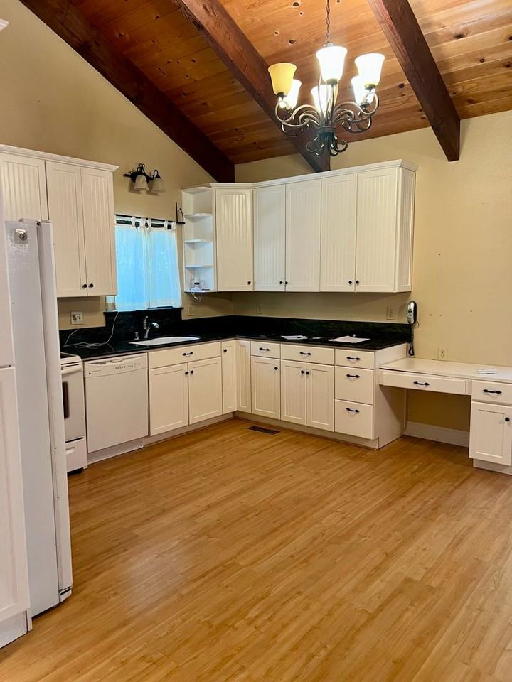 16938 Mckenzie Dr - Photo 6 of 14