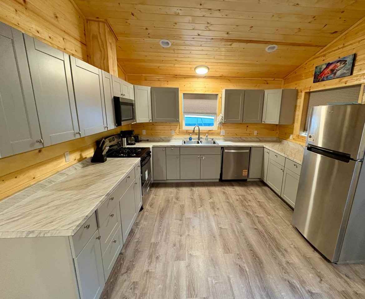 36081 Bradford Rd - Photo 2 of 7