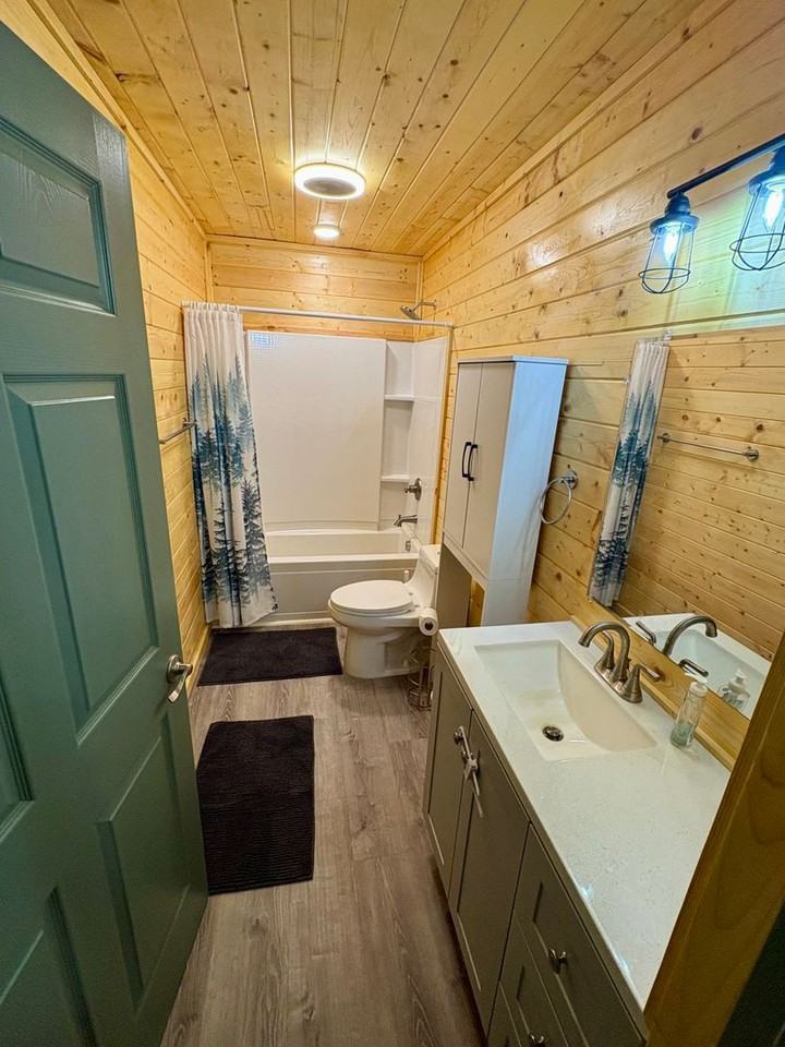36081 Bradford Rd - Photo 5 of 7