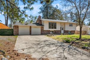 featured image of 111 S Ridgewood Dr