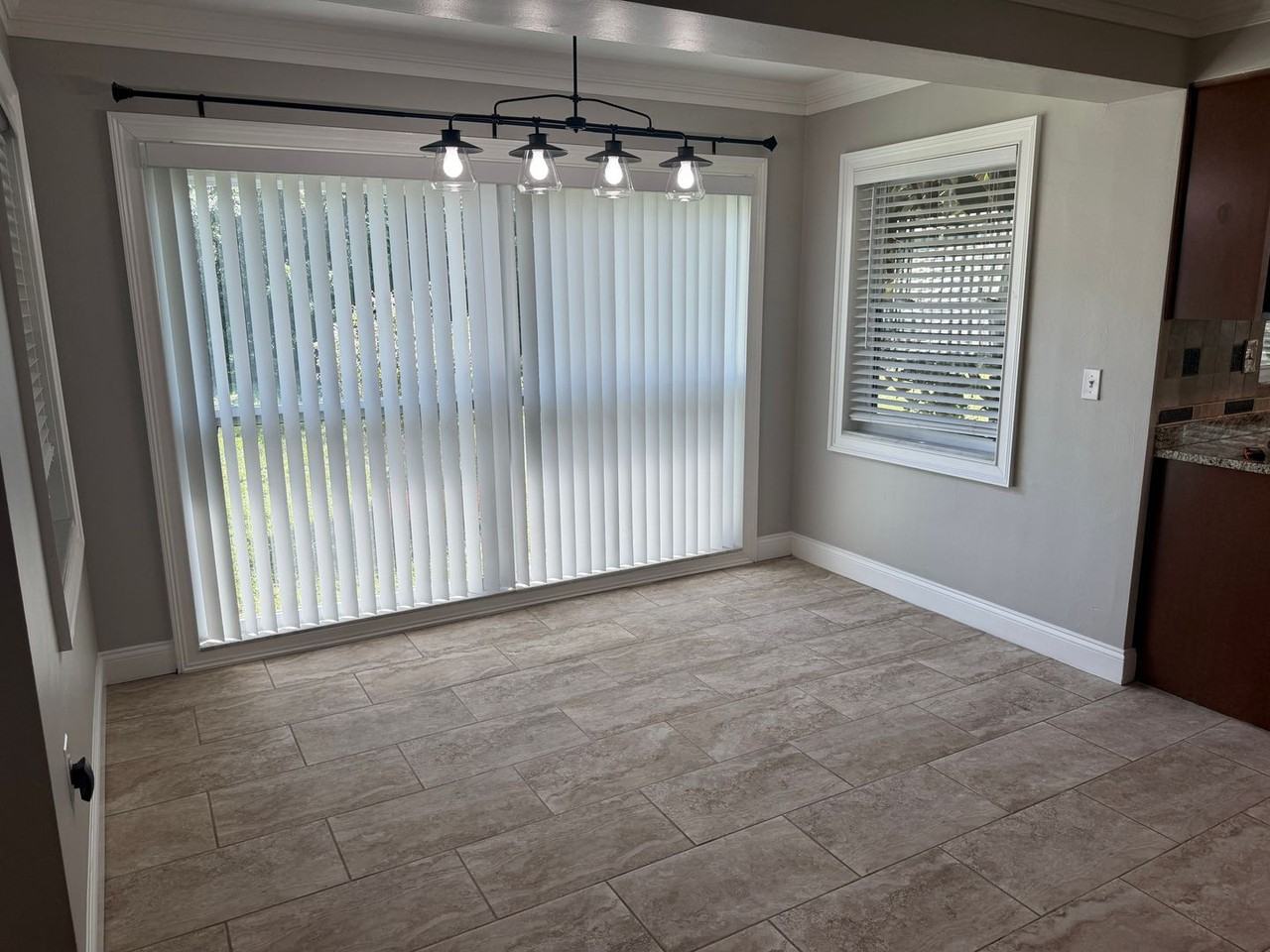 19 S Hercules Ave - Photo 5 of 44