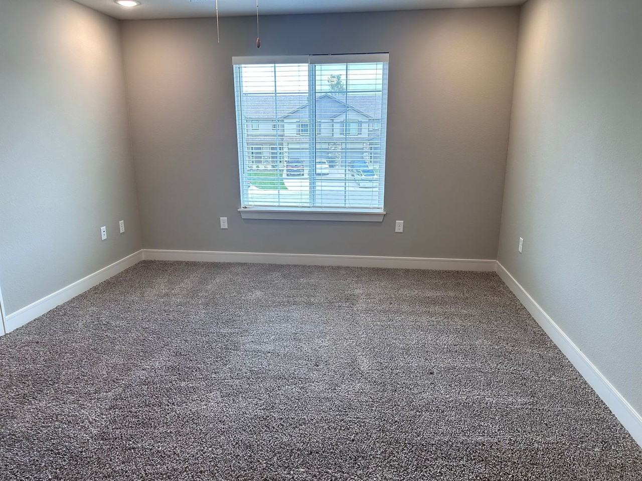 1542 Ne Shale Ct - Photo 7 of 22