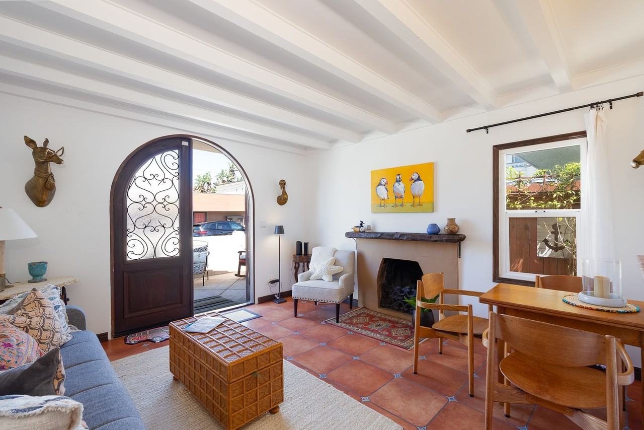 108 Eagle Rock Ave - Photo 2 of 38