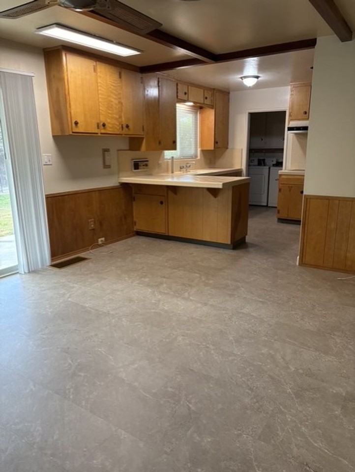 3401 Fremont St - Photo 7 of 19