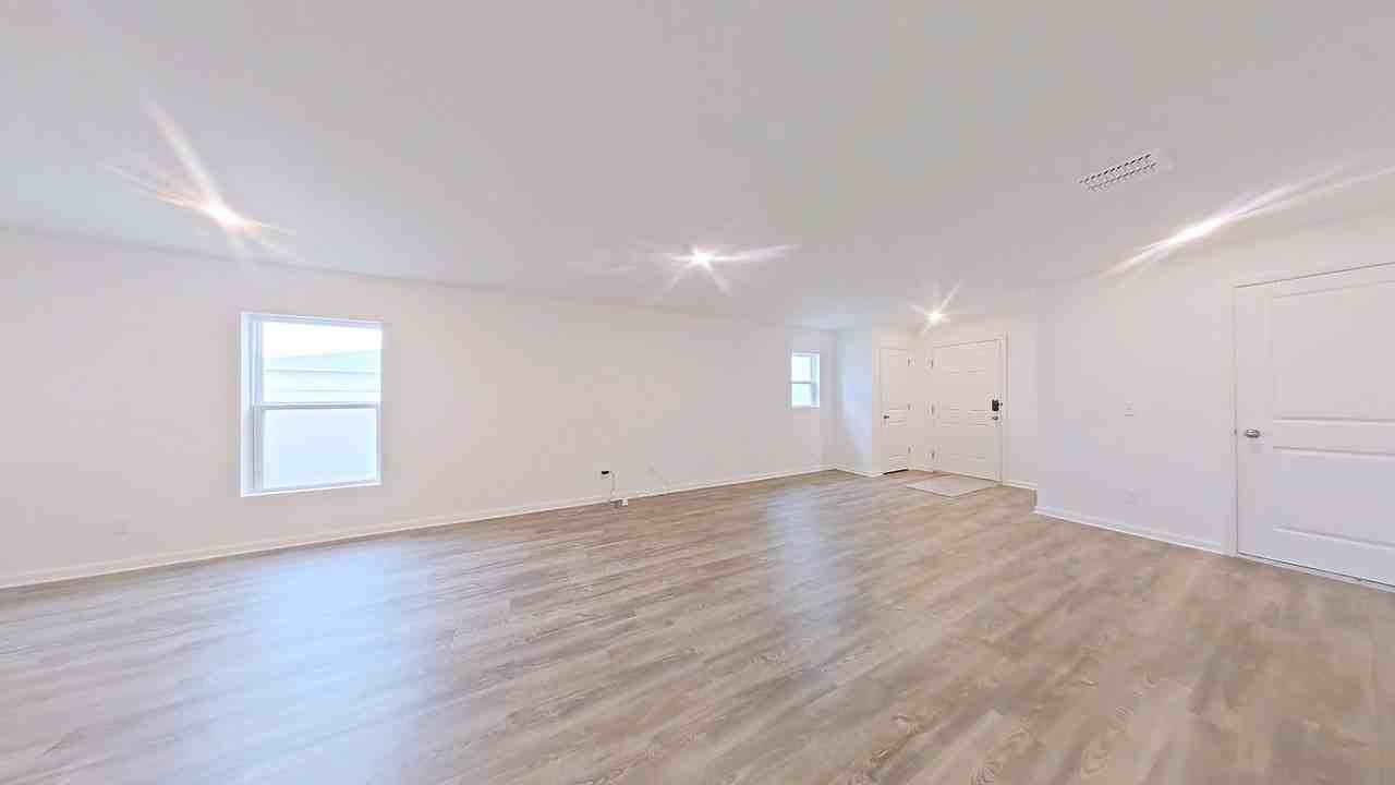 1234 Chester Ave #1 - Photo 3 of 12