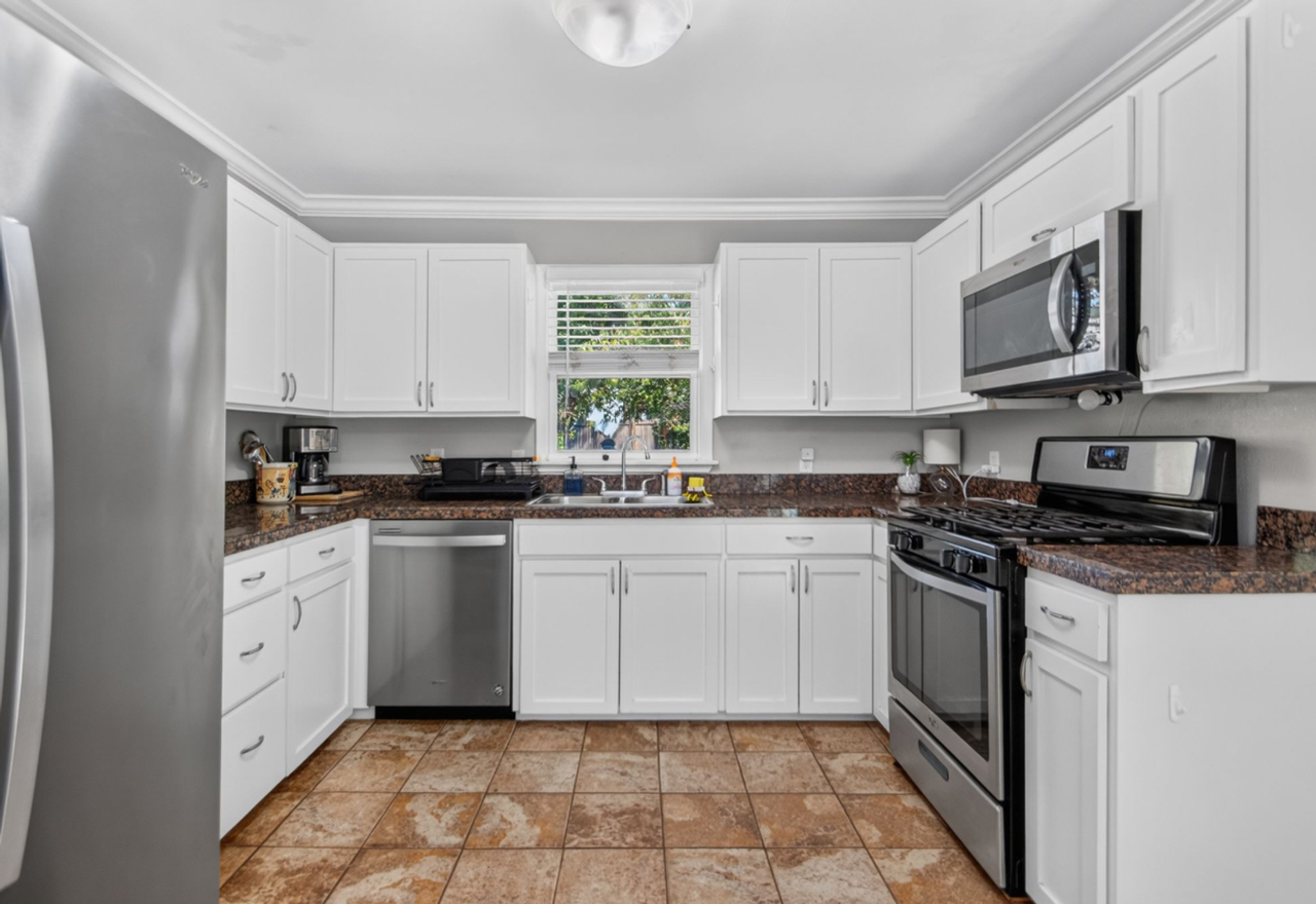 507 Uams Blvd - Photo 3 of 43