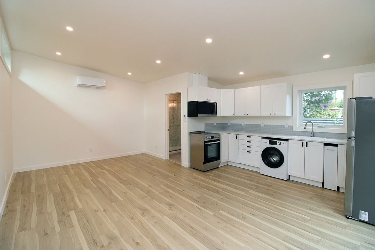 2531 N Farragut St - Photo 5 of 13