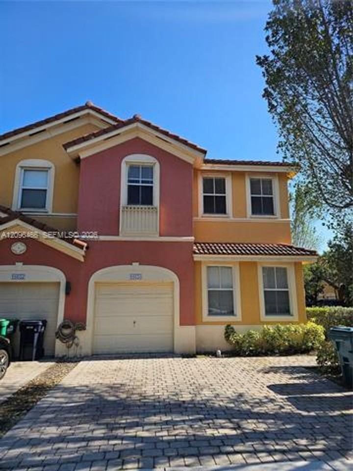 16658 16658 SW 79th Ter th 16658 - Photo 2 of 49