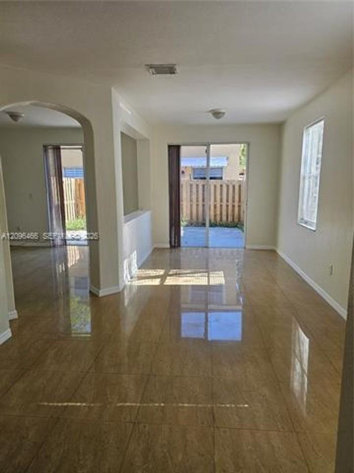 16658 16658 SW 79th Ter th 16658 - Photo 6 of 49