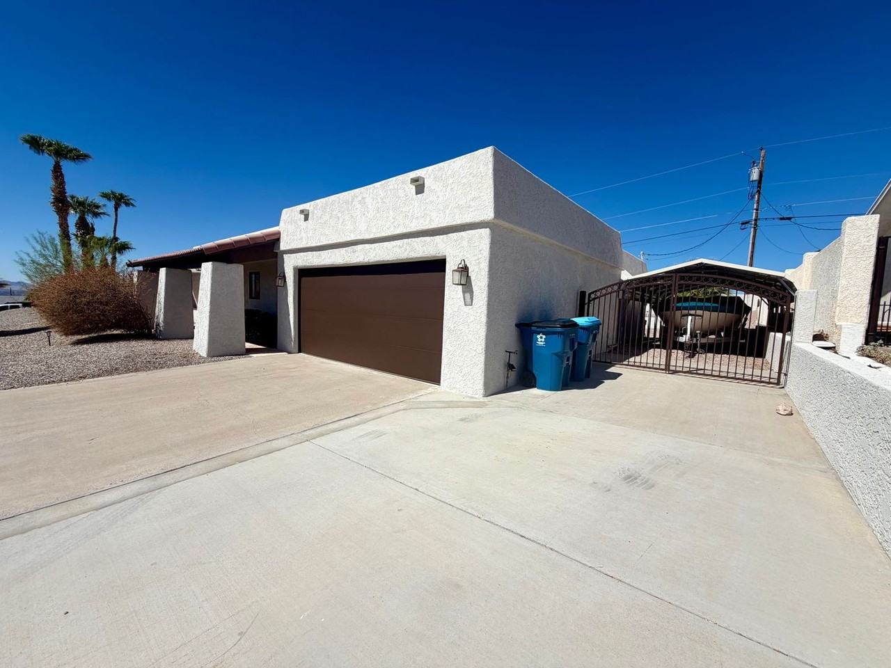 3565 Wayward Wind Dr - Photo 3 of 47