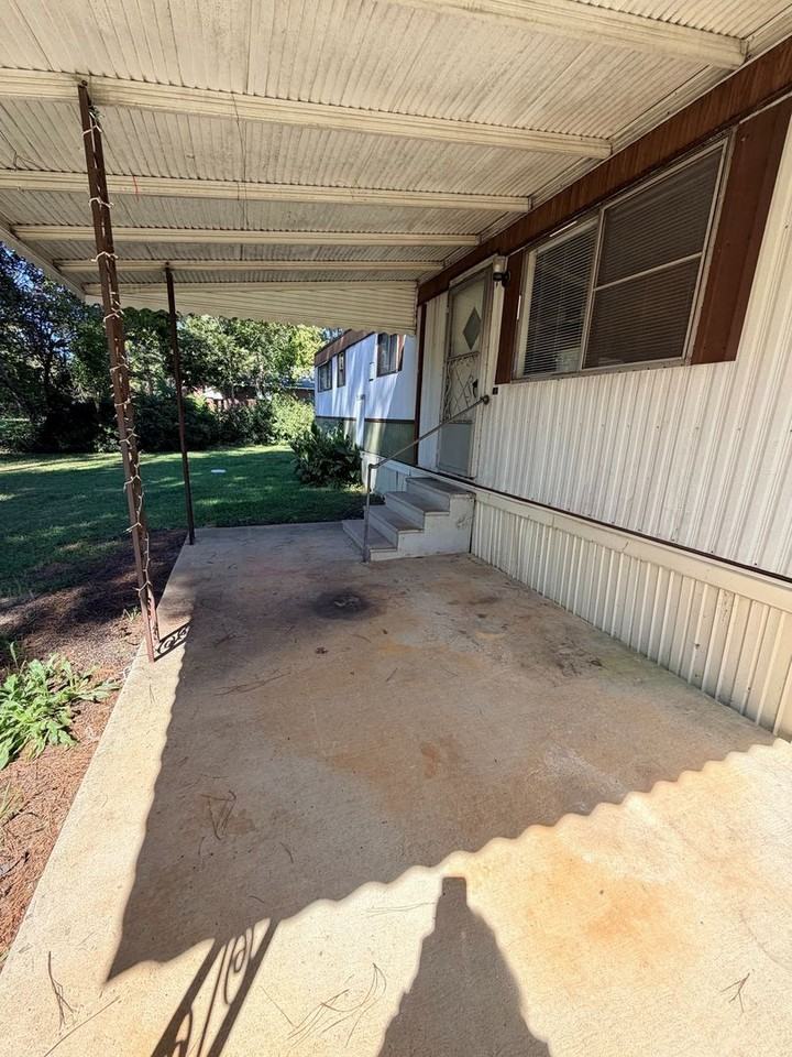 3703 Highway 25 S - Photo 2 of 11