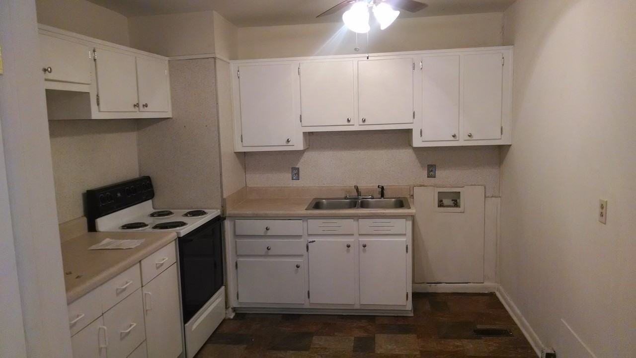 1712 Rock Cut Rd - Photo 6 of 19