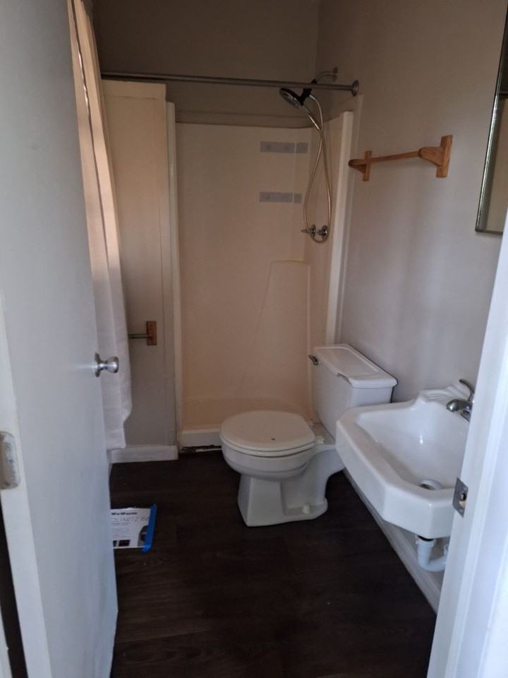 1712 Rock Cut Rd - Photo 7 of 19