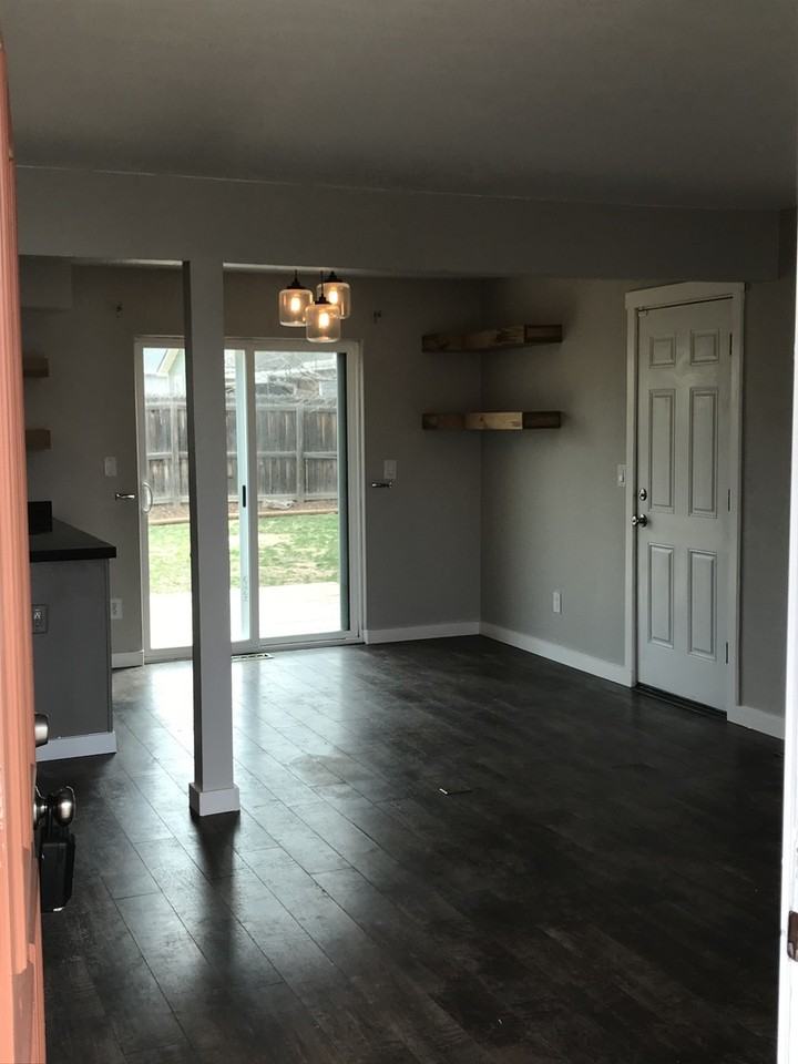 4512 S Buckley Way - Photo 2 of 15