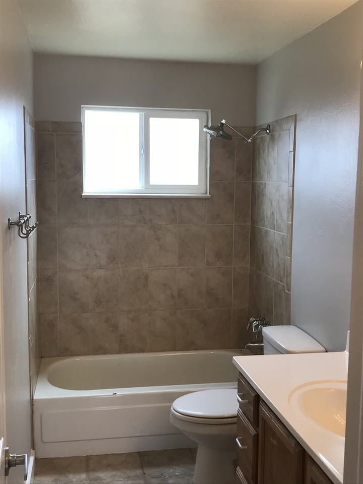 4512 S Buckley Way - Photo 6 of 15