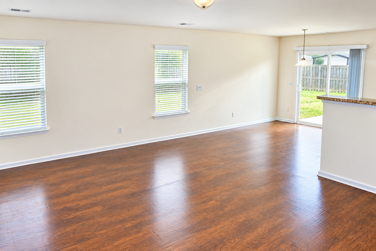 23 Miriam Jordan Rd - Photo 4 of 28