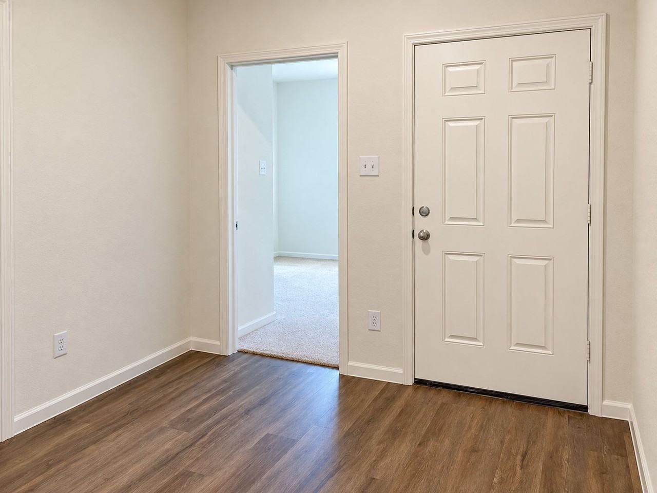 6525 Trident Ct - Photo 2 of 22