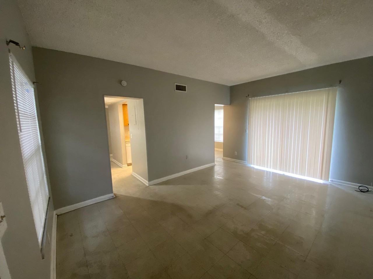 650 Avenue J Nw - Photo 7 of 21