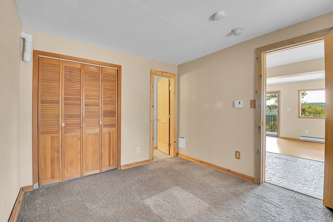 277 Mary Beth Rd - Photo 5 of 22