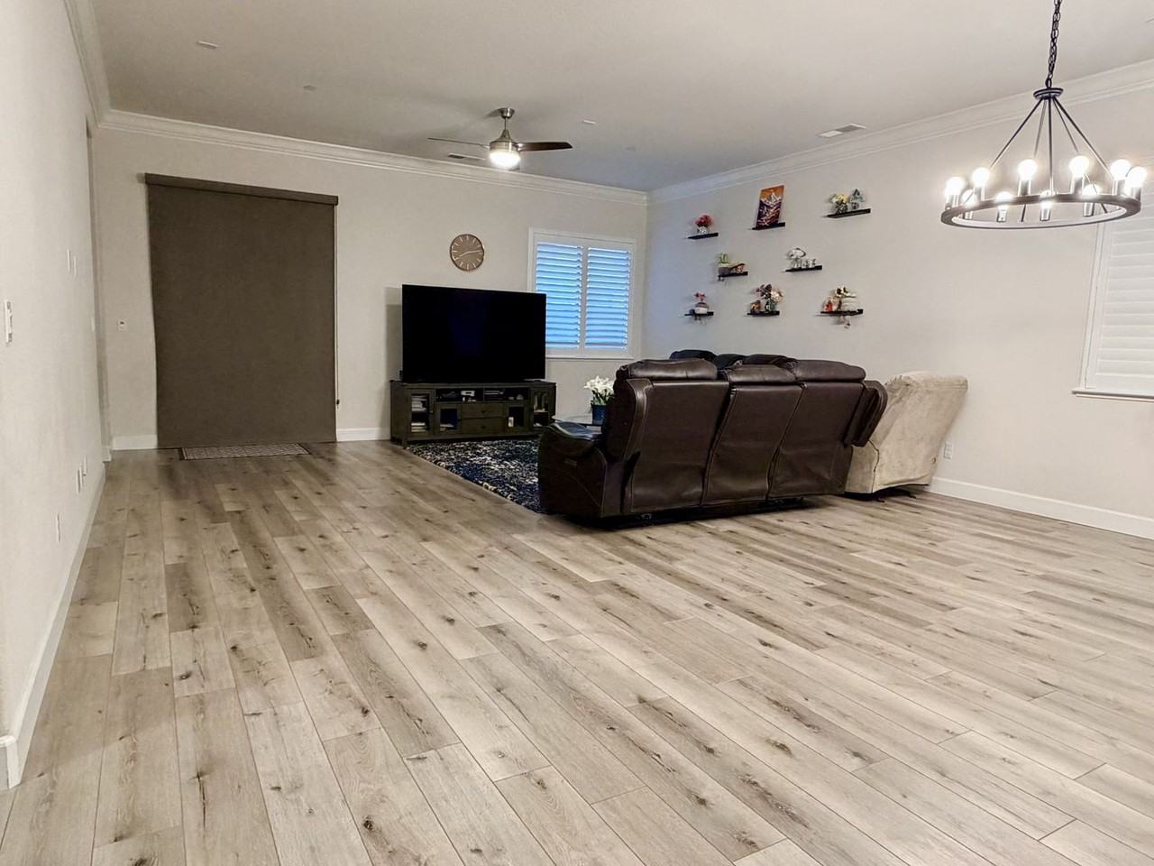 2930 Shady Acres Loop - Photo 3 of 36