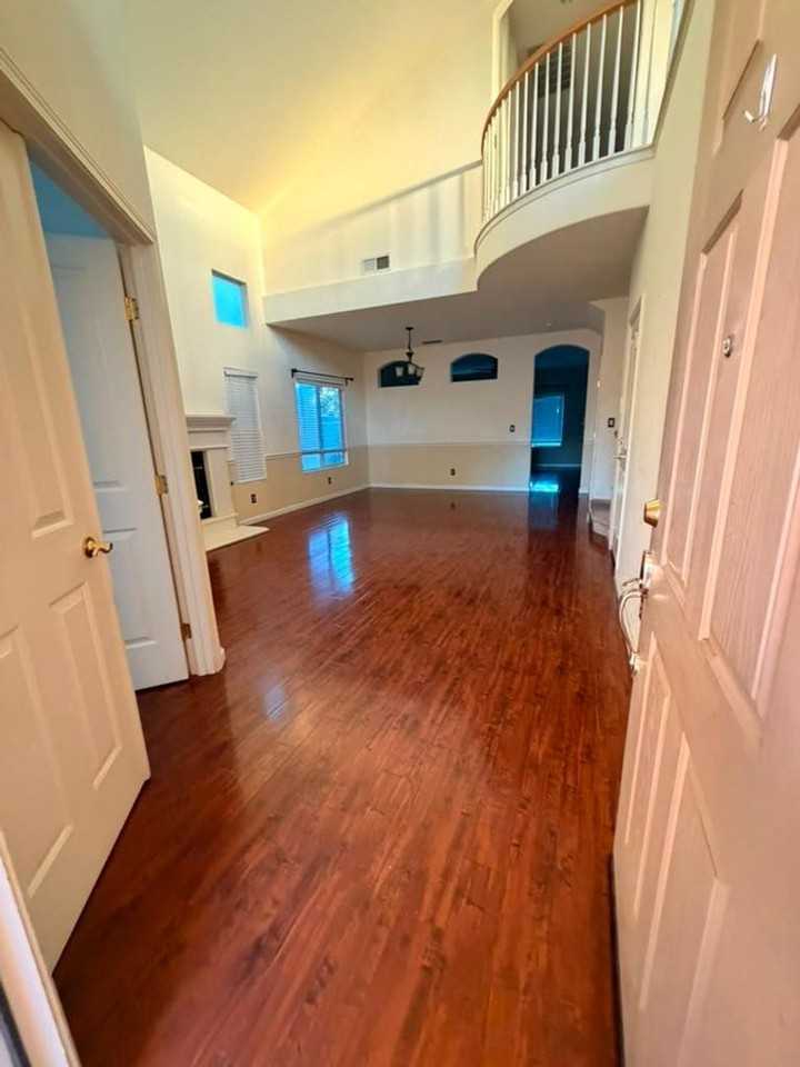 100 Halley Glen Dr - Photo 7 of 41