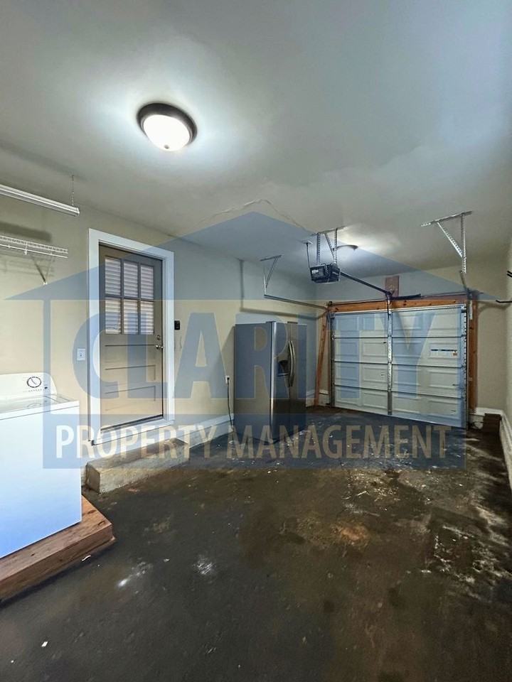 804 Willow St Nw - Photo 6 of 21