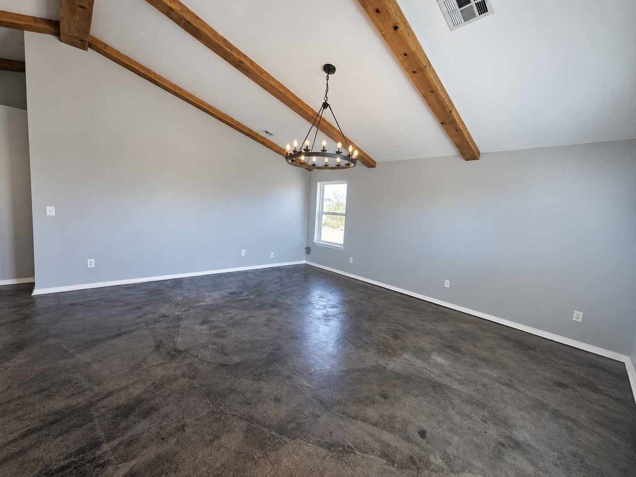 2801 Nw 186th St - Photo 2 of 17
