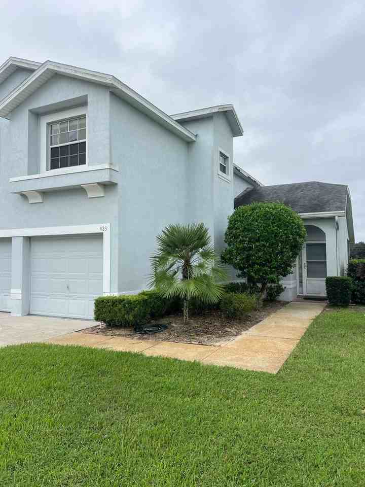 423 Eagle Ridge Dr