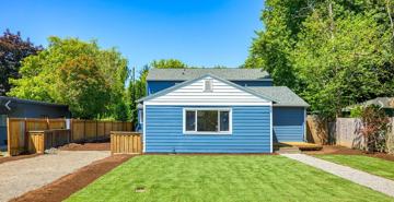 featured image of 215 Sw 131st Ave