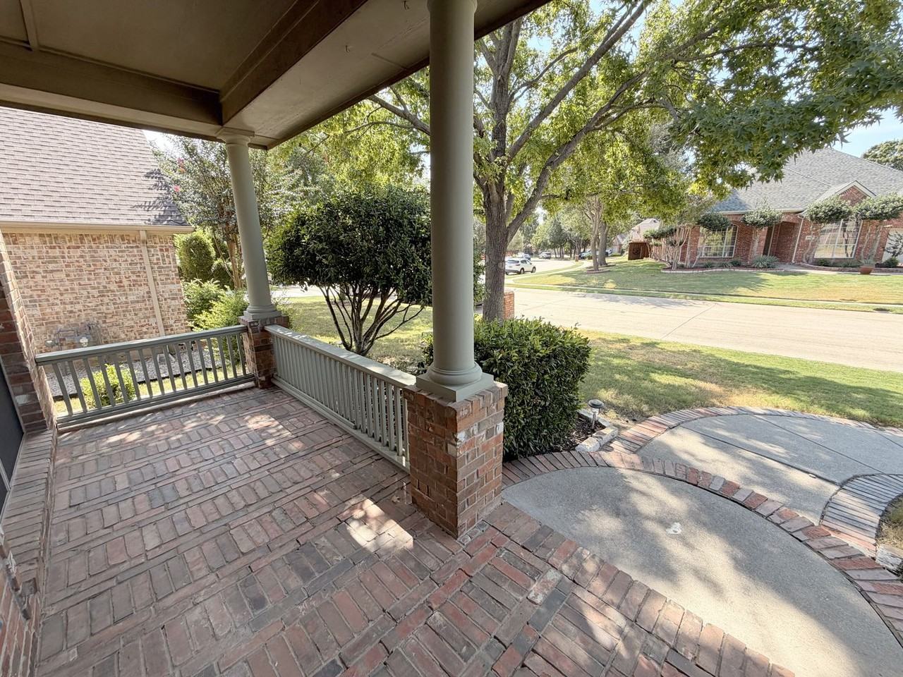 8100 Purple Martin Way - Photo 3 of 15