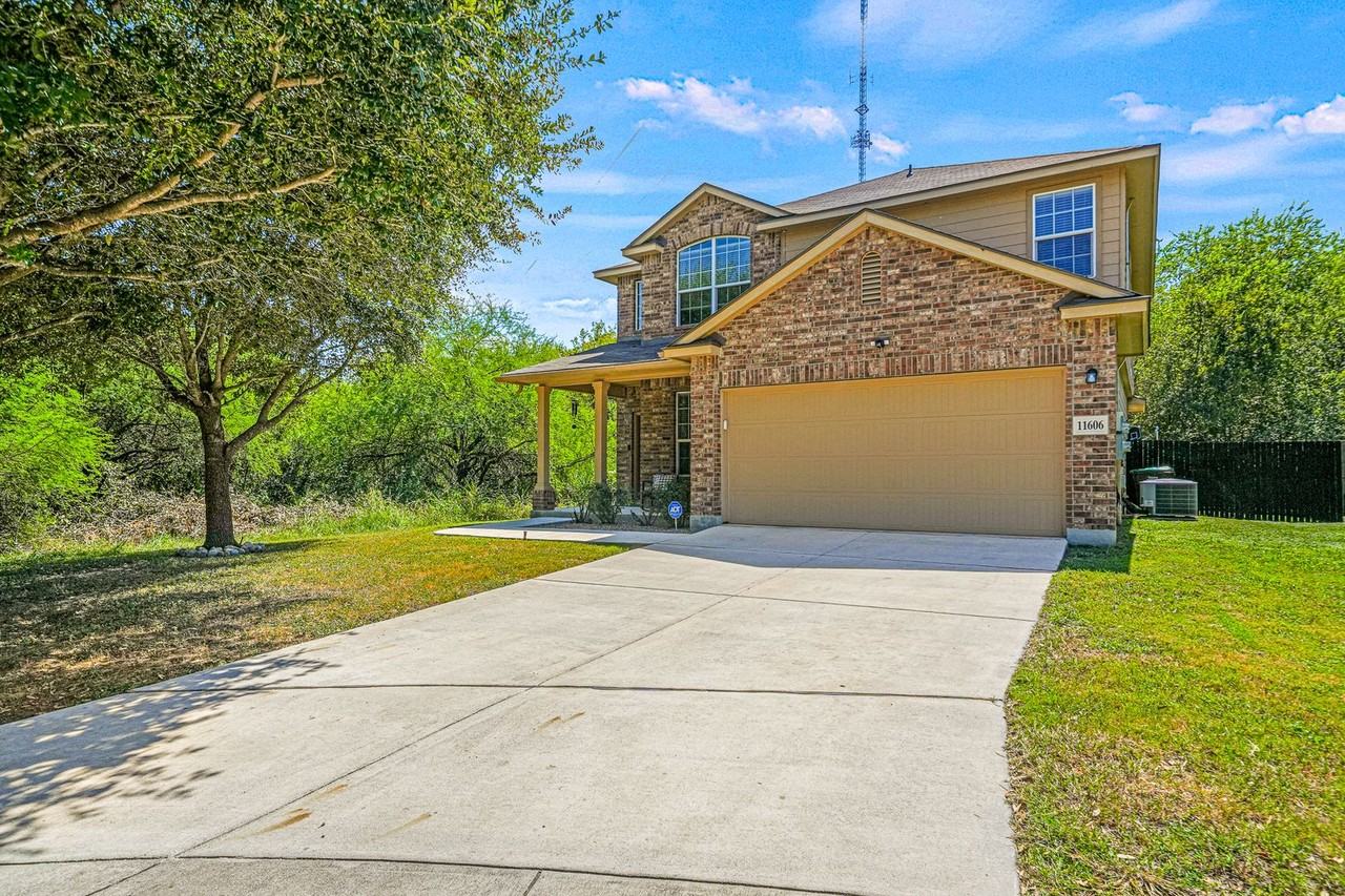 11606 Poppy Sands - Photo 3 of 35