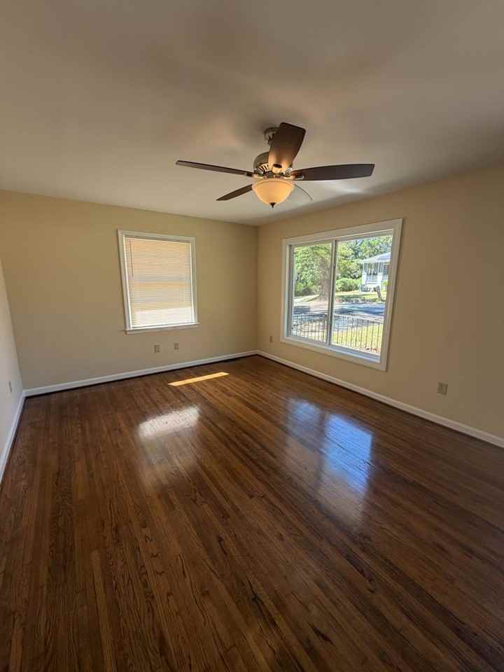 3904 Marsteller St - Photo 4 of 10